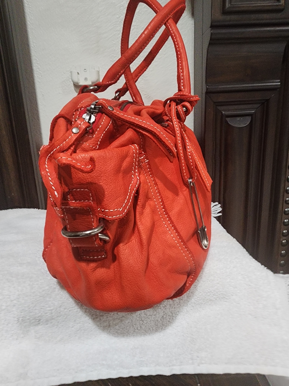 NWT Johnny Was Red Women's Leather Satchel Handbag - Picture 3 of 7